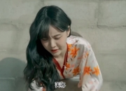 韩国经典网剧 被卡在墙里的女主播 午夜涩涩幻想情节